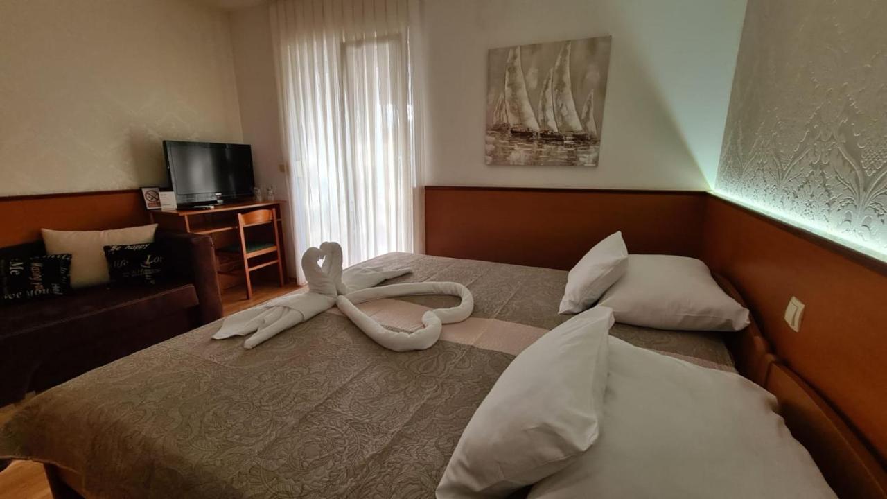 Sobe/Rooms Riva Zadar Eksteriør billede