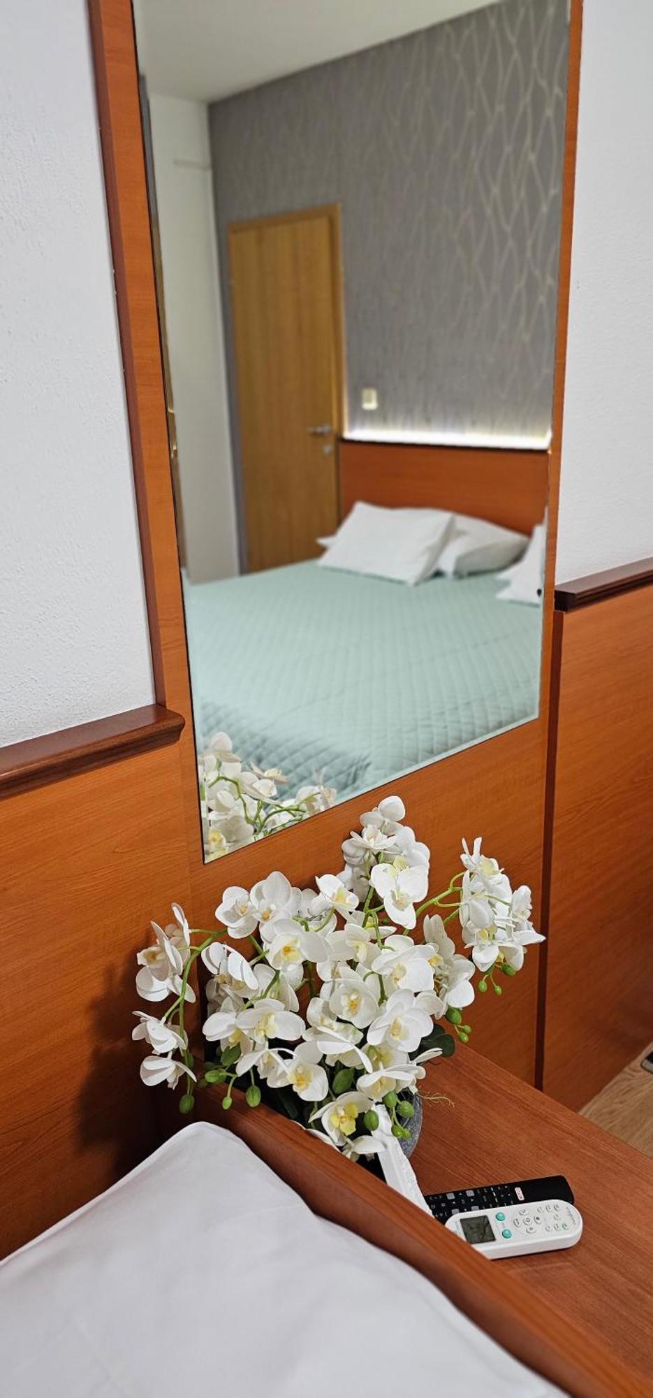 Sobe/Rooms Riva Zadar Eksteriør billede